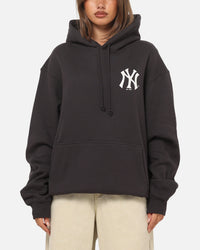 Majestic Athletic New York Yankees Everteam Logo Hoodie Washed Black