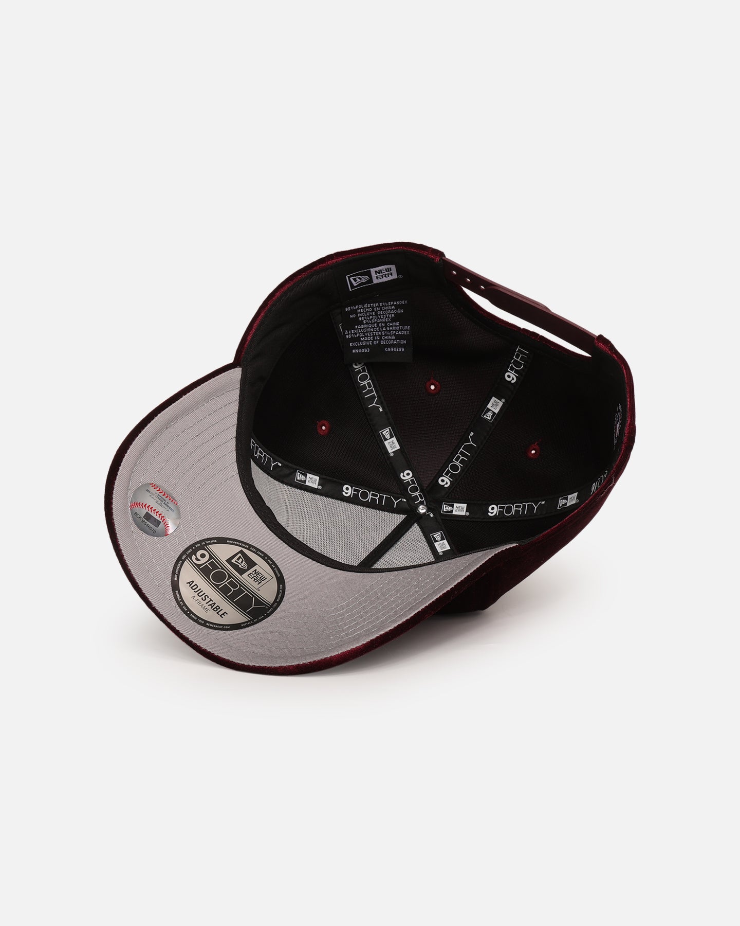 New Era New York Yankees 'Velvet Dreams' 9FORTY A-Frame Snapback