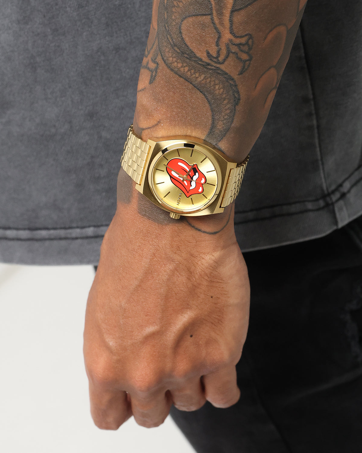 Nixon X Rolling Stones Time Teller Gold/Gold | Culture Kings US