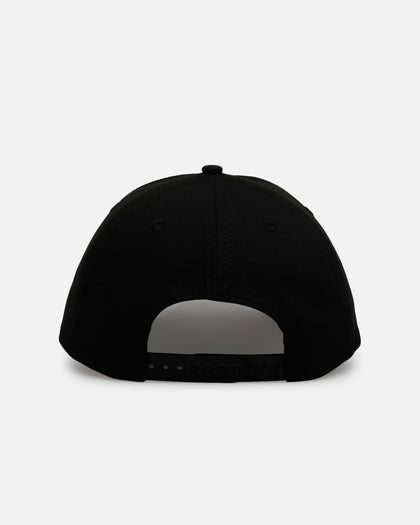 New Era Chicago White Sox 'Oversized Gothic Script Crown' 9FORTY A-Frame Snapback Black/White