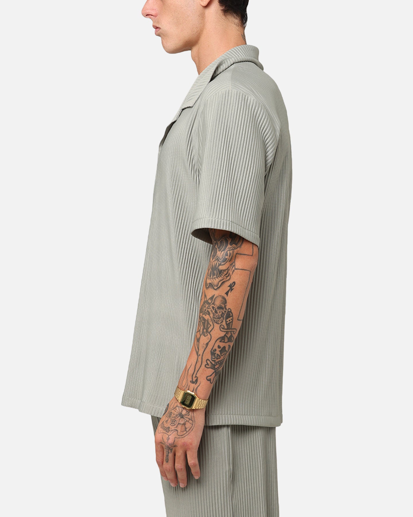 XXIII Pleated Button Up Shirt Olive | Culture Kings US