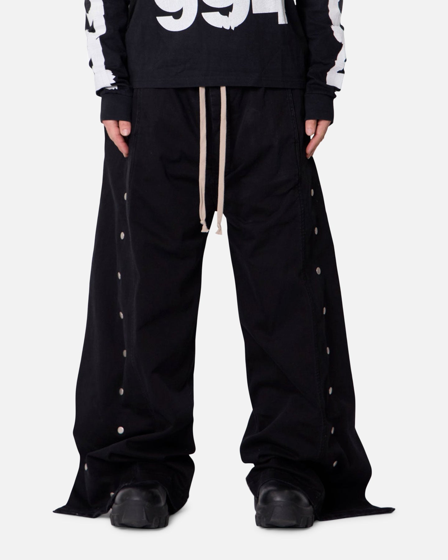 MNML Wide Panel Side Snap Pants Black | Culture Kings US