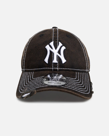 New Era New York Yankees "Stencil Distress" 9Twenty Strapback Black