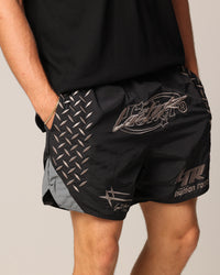 Loiter Instinct Walk Shorts Black
