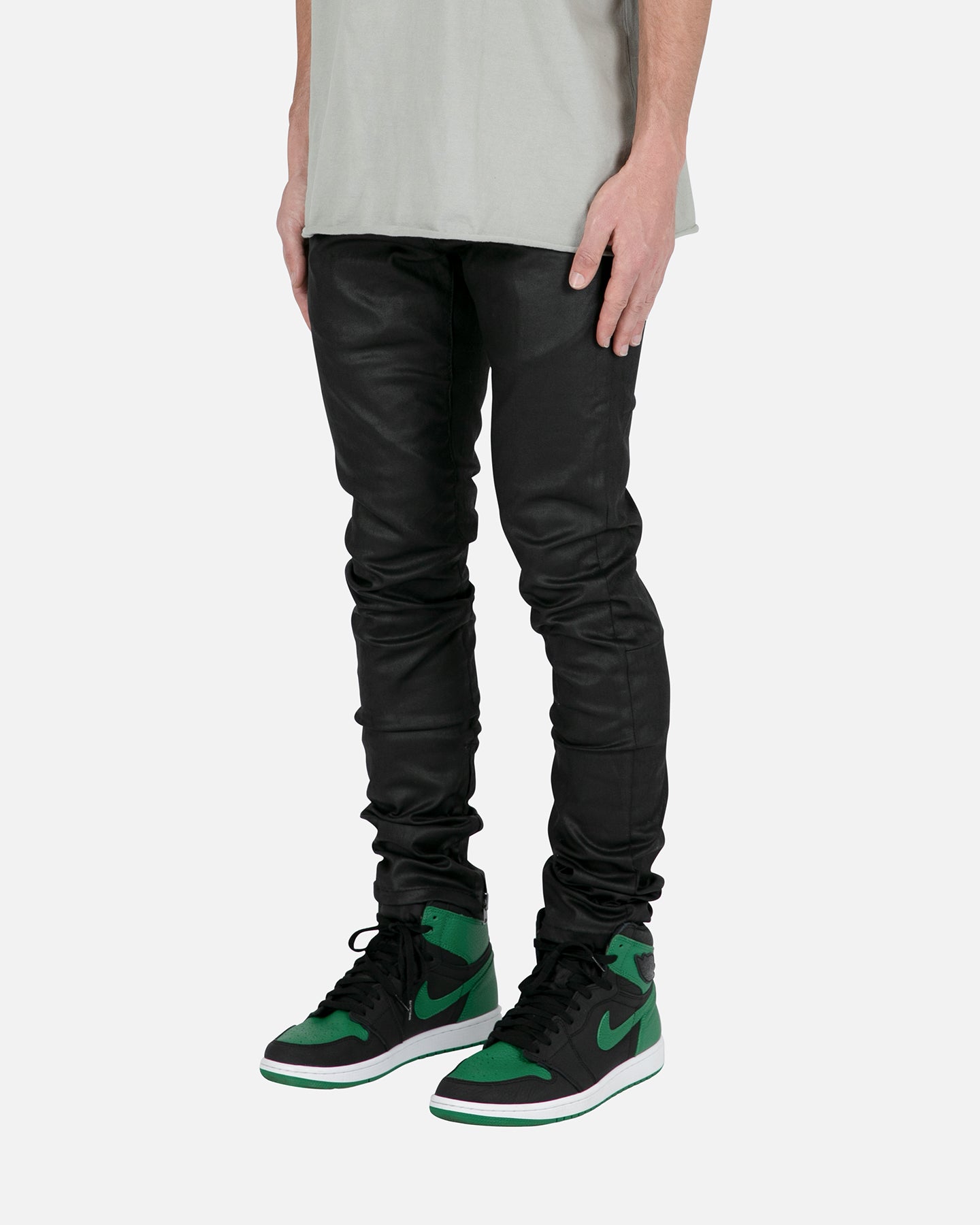 MNML M11 Stretch Denim Jeans Black | Culture Kings US