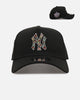 New Era  New York Yankees 'Floral Forever' 9FORTY A-Frame Snapback Black
