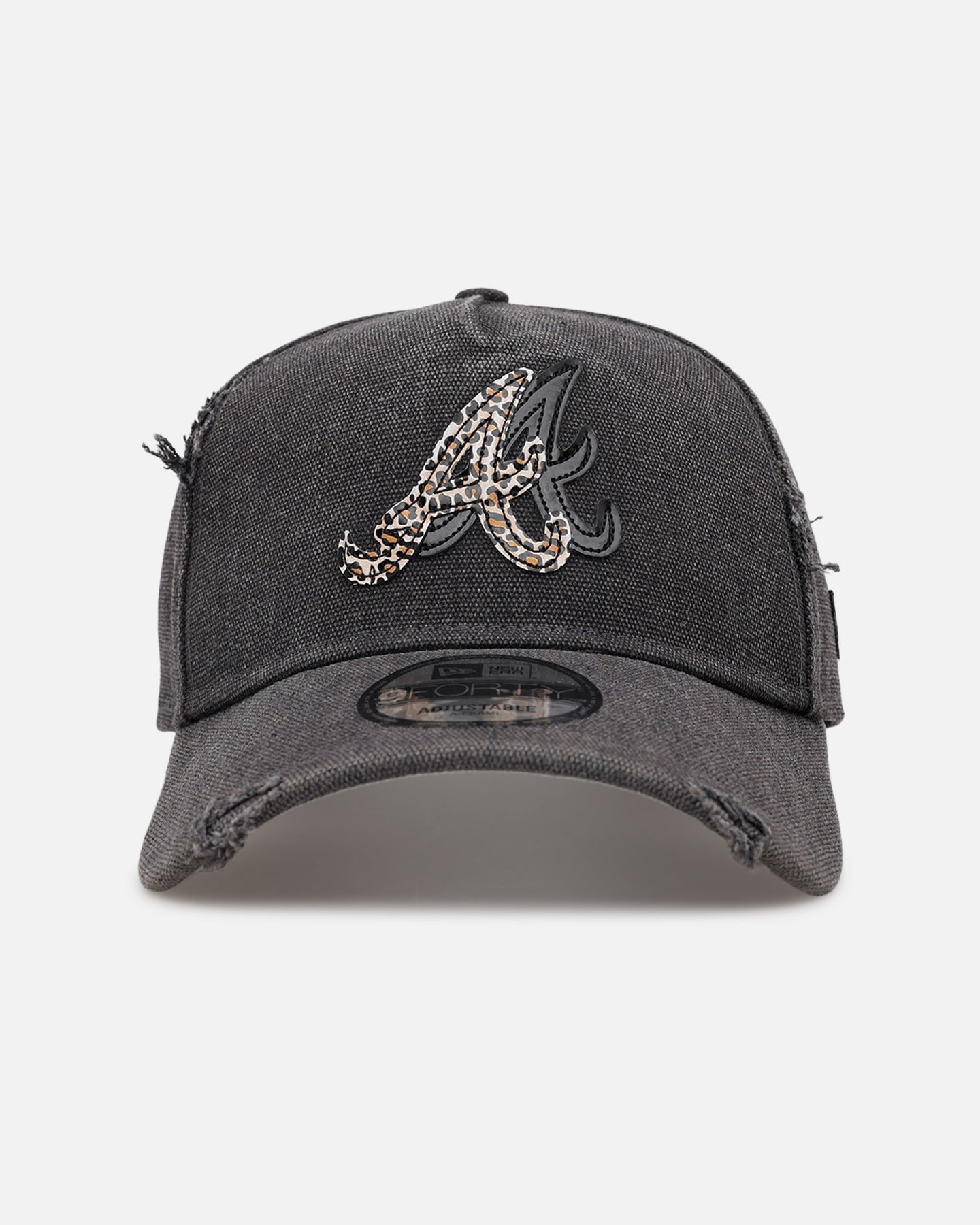 Newera 9forty アトランタブレーブス ペイズリースナップバック New Era Atlanta Braves 'Patent Leather' 9FORTY A-Frame Strapback