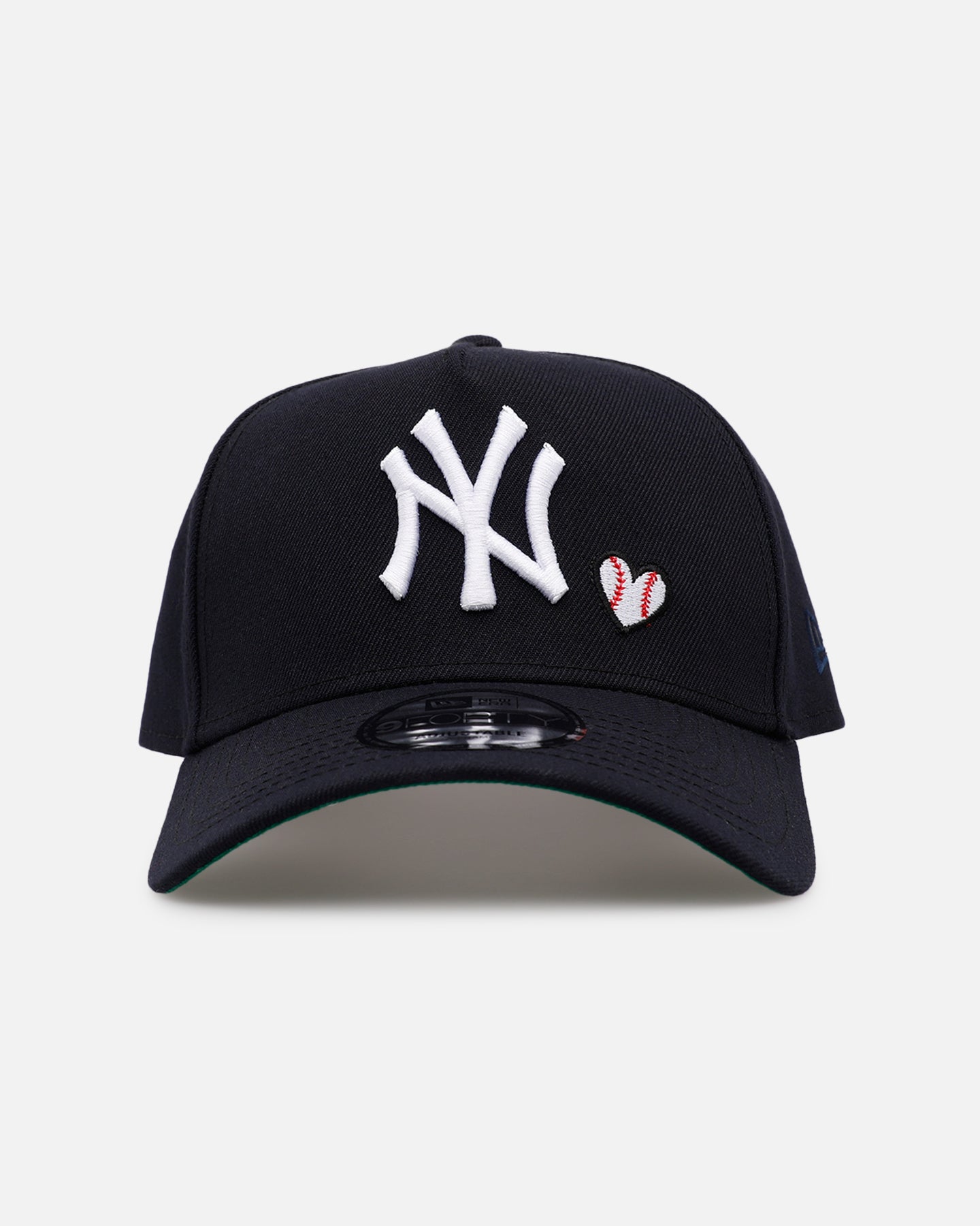 New Era New York Yankees 'Baseball Hearts' 9FORTY A-Frame Snapback