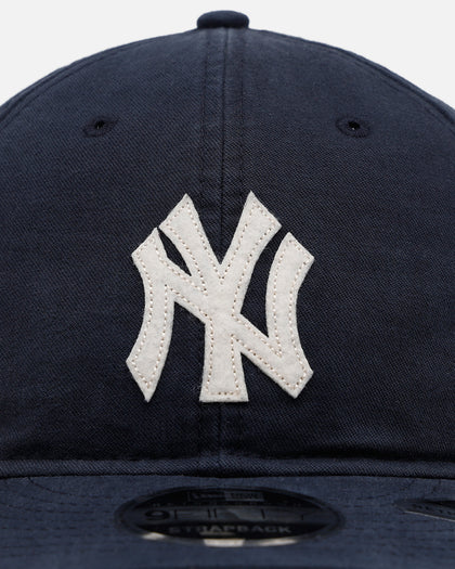 New Era New York Yankees 'Felt Logo' 9FIFTY Retro Crown Strapback Navy