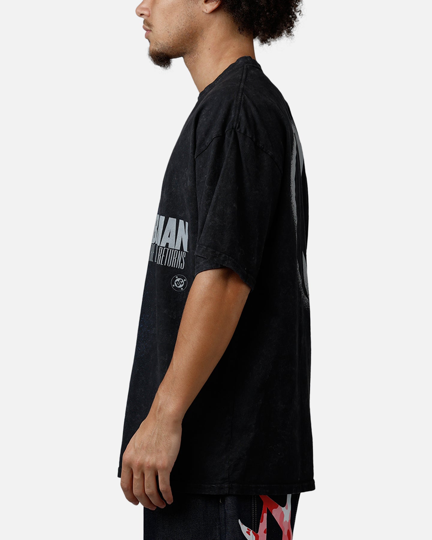 The Dark Knight Tシャツ XL All Sport 73Studio X DC Batman Dark Knight T-Shirt Black Acidwash | Culture