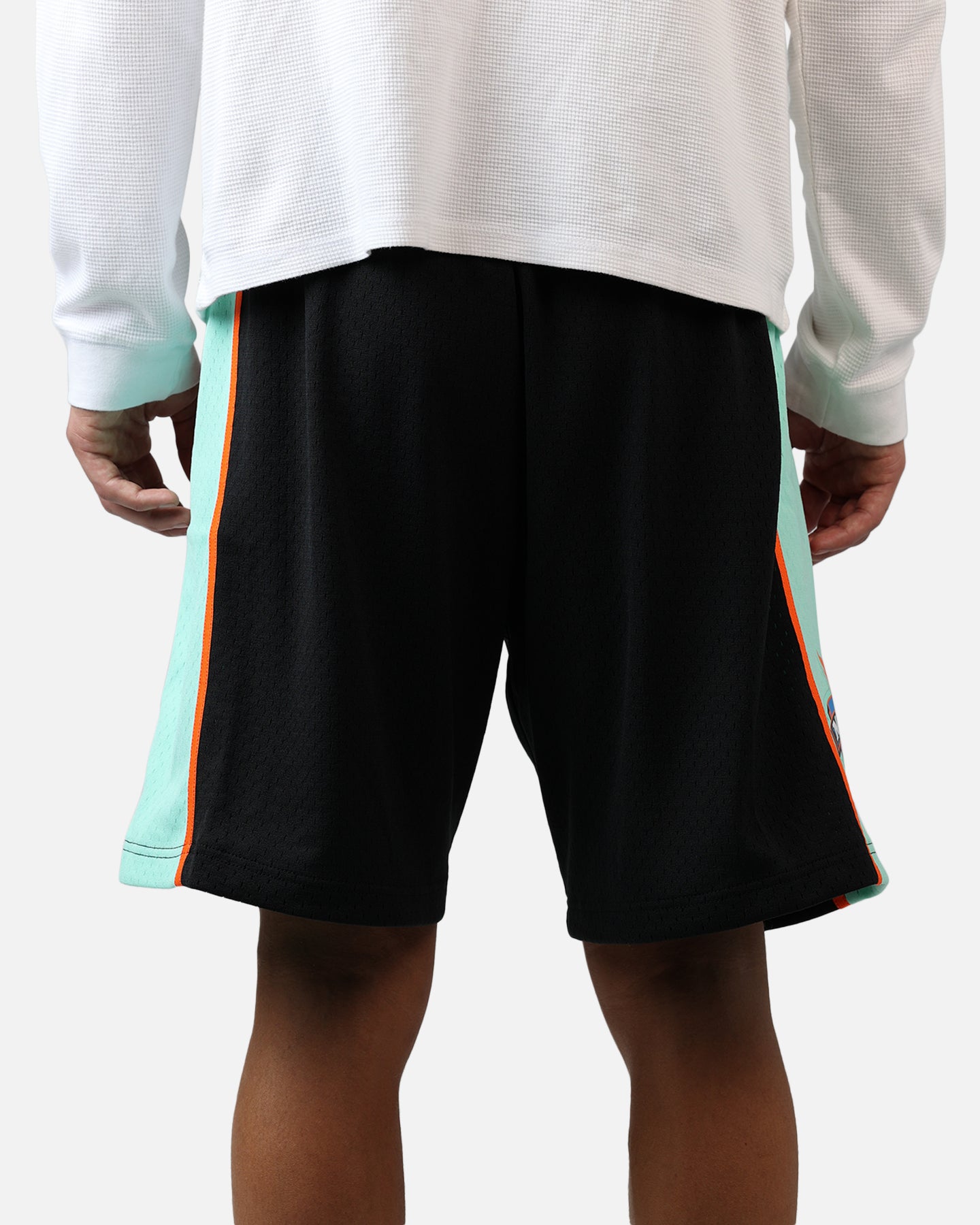 Mitchell & Ness New York Liberty '99 Road Swingman Shorts Black