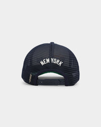 Pro Standard New York Yankees Visor Elite Trucker Eggshell/Navy