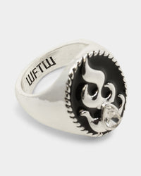 Wild For The Weekend Flame Signet Ring (Medium) Silver