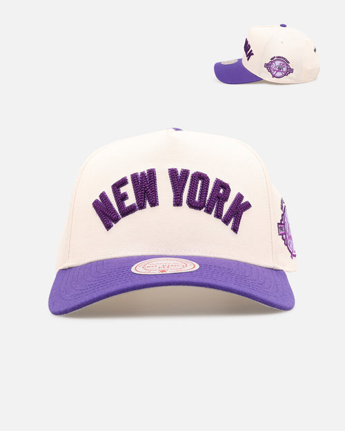 Mitchell & Ness New York Yankees 'Chainstitch Wordmark' Pro Pinch Snapback Purple