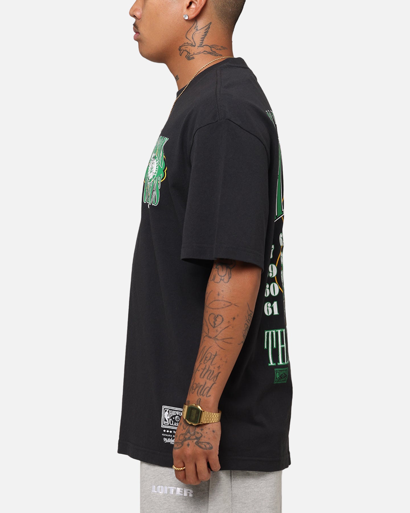 Mitchell & Ness Boston Celtics 18-Time NBA Champions T-Shirt Faded