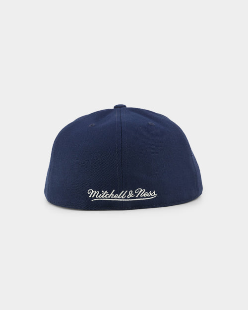 Mitchell & Ness Brooklyn Nets 'Team Ground 2.0 Hardwood Classics' Fitted Blue