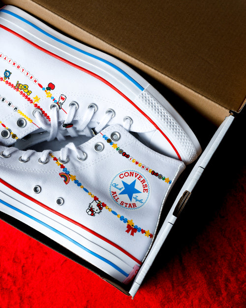 CONVERSE X HELLO KITTY