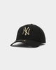 New Era New York Yankees 'Metal Badge' 9FORTY A-Frame Black/Gold Metal