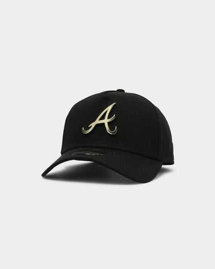 New Era Atlanta Braves 9FORTY A-Frame Metal Badge Snapback Black/Gold Metal