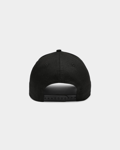 New Era Atlanta Braves 9FORTY A-Frame Metal Badge Snapback Black/Gold Metal