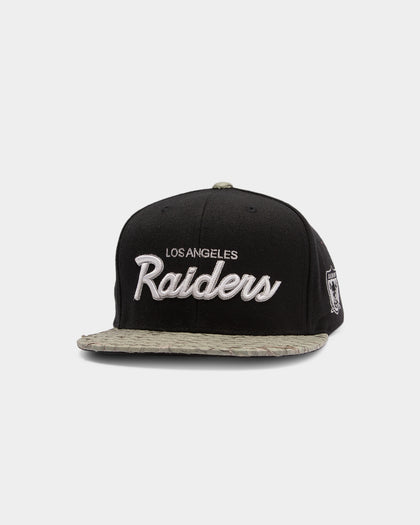 Mitchell & Ness Raiders Luxury Carp Script Snapback Black/Grey