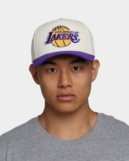 Mitchell & Ness Los Angeles Lakers Pro Crown Snapback Off White/Purple