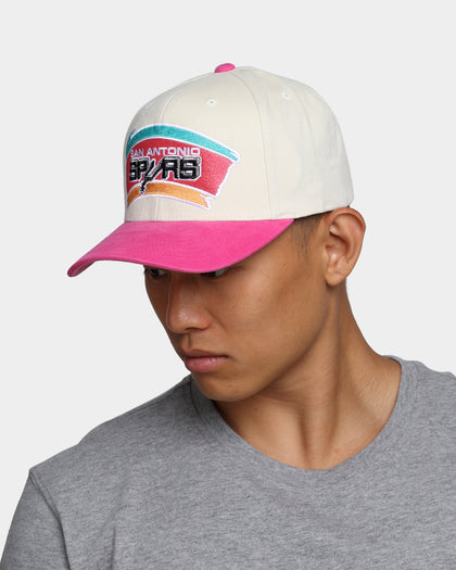 Mitchell Ness San Antonio Spurs Pro Crown Snapback Off White