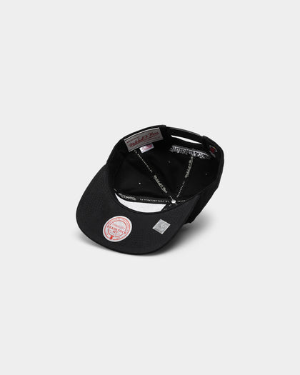 Mitchell & Ness Miami Heat Champions Deadstock Snapback Black