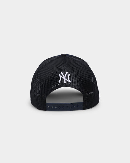 New Era New York Yankees 'Gothic Script' Foam Front 9FORTY A-Frame Trucker Snapback Original Team Colours