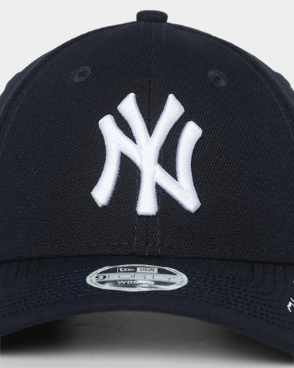 New Era Women's New York Yankees Visor Script Embroidery Q122 9FORTY Strapback OTC