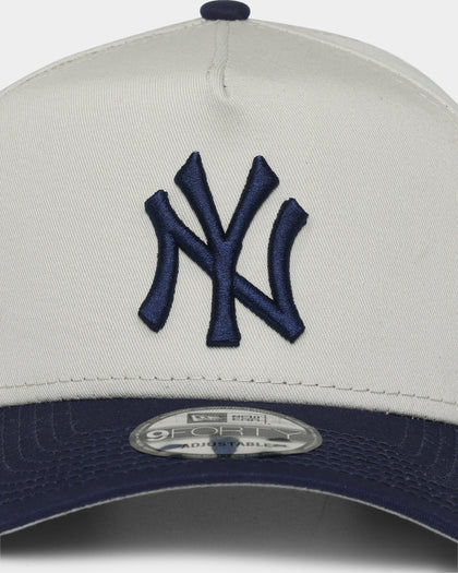 New Era New York Yankees 9FORTY A-Frame Snapback Stone/Navy