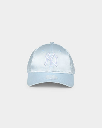 New Era Women's New York Yankees 'Satin' 9FORTY Cloth Strapback Baby Blue