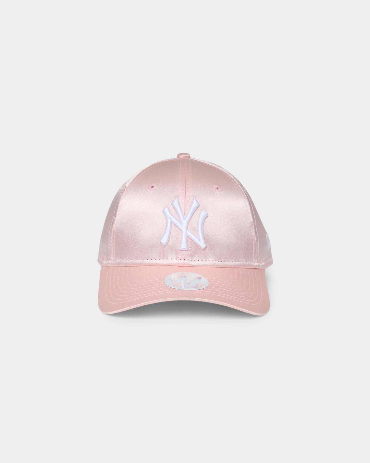 New Era Women's New York Yankees 'Satin' 9FORTY A-Frame Snapback