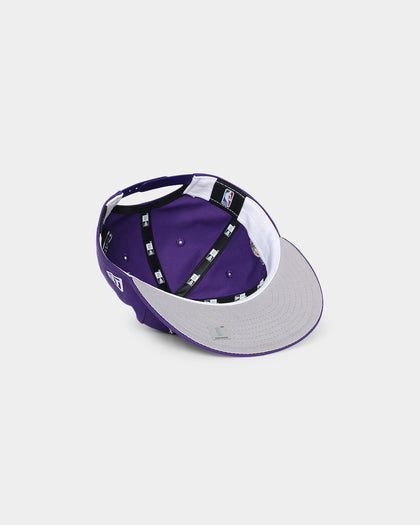 New Era Los Angeles Lakers 'Classic Spellout' The Golfer Snapback Original Team Colours