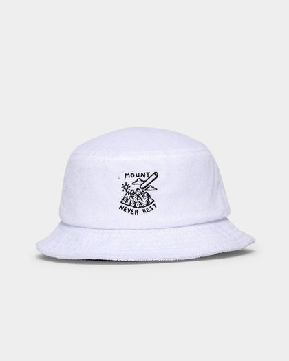 Rats Get Fat Mount Never Bucket Hat White