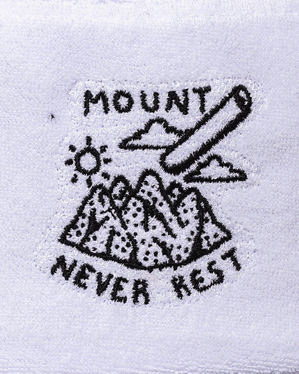 Rats Get Fat Mount Never Bucket Hat White