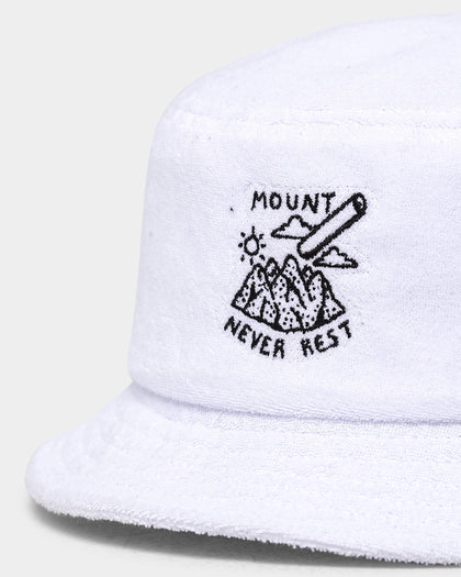 Rats Get Fat Mount Never Bucket Hat White