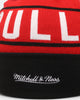Mitchell & Ness Chicago Bulls Team Pom Beanie Red