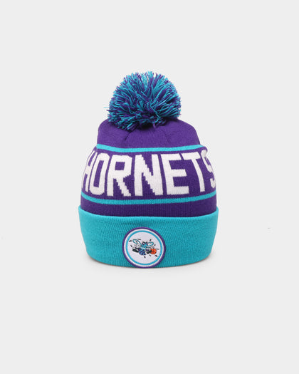Mitchell & Ness Charlotte Hornets Team Pom Beanie Dark Teal