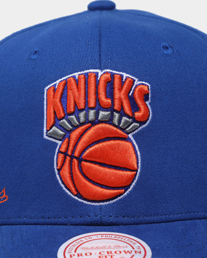 Mitchell & Ness New York Knicks 'City Love' Pro Crown Snapback Original Team Colours