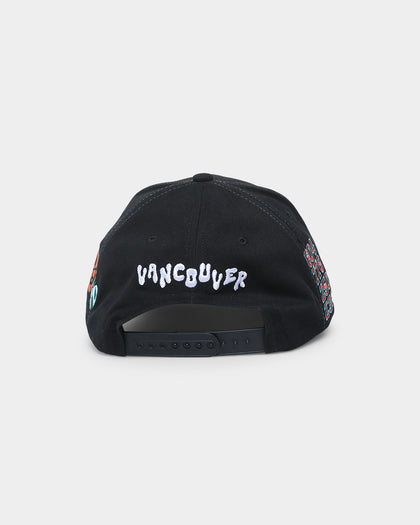 Mitchell & Ness Vancouver Grizzlies 'City Love' Pro Crown Snapback Original Team Colours