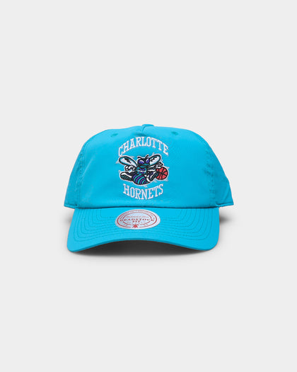 Mitchell & Ness Charlotte Hornets 'Nylon Hardwood Classics Logo' Deadstock Snapback Original Team Colours