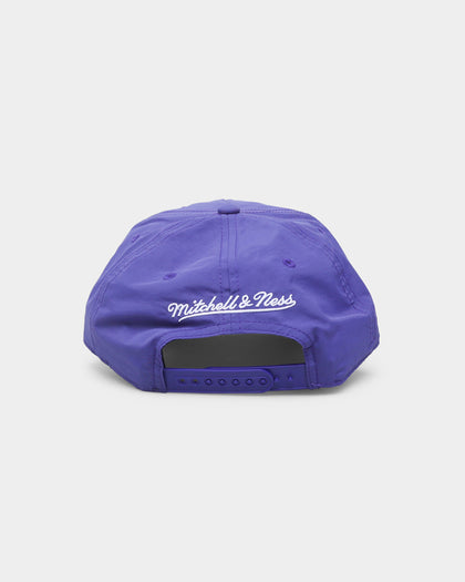 Mitchell & Ness Toronto Raptors 'Nylon Hardwood Classics Logo' Deadstock Snapback Original Team Colours