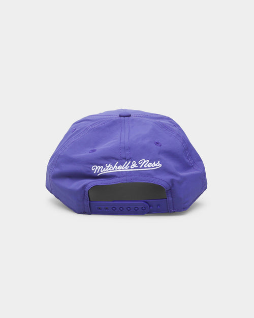 Mitchell & Ness Toronto Raptors 'Nylon Hardwood Classics Logo' Deadstock Snapback Original Team Colours