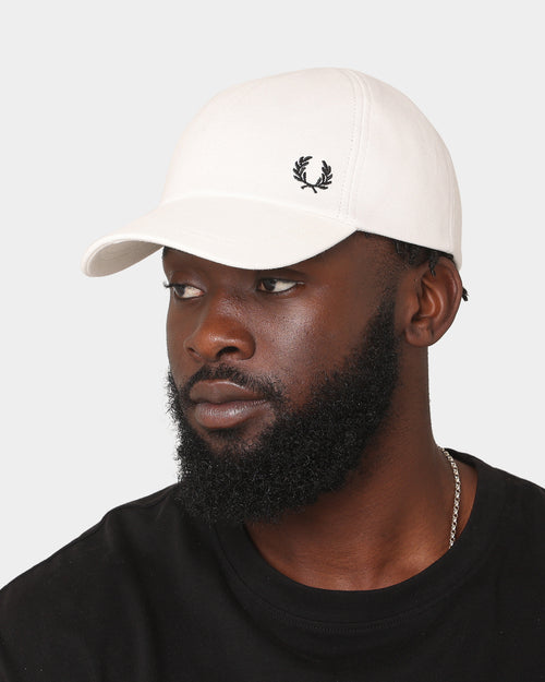 Fred Perry Pique Classic Strapback Ecru