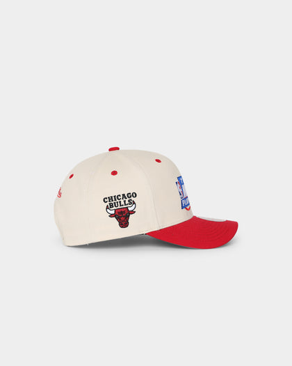 Mitchell & Ness '96 Playoffs '1996 Bulls VS Sonics NBA Finals' Pro Crown Snapback White