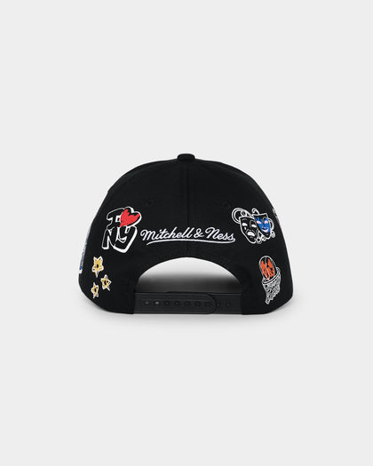Mitchell & Ness New York Knicks 'Hand Drawn Doodle' Pro Crown Snapback Black