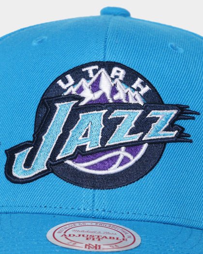 Mitchell & Ness Utah Jazz 'Highway' Pro Crown Snapback Light Blue
