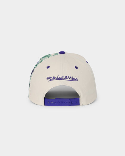 Mitchell & Ness Milwaukee Bucks '90s Training Camp' Pro Crown Snapback Cream