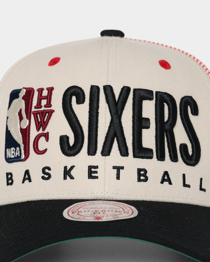Mitchell & Ness Philadelphia 76ers '90s Training Camp' Pro Crown Snapback Cream